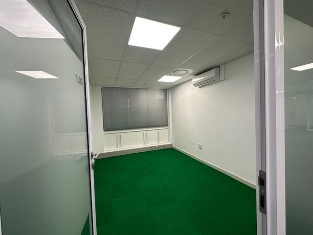 To Let commercial Property for Rent in Woodstock Western Cape
